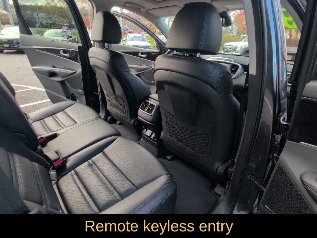 Used 2019 Kia Sorento EX w/ EX Touring Package image 16