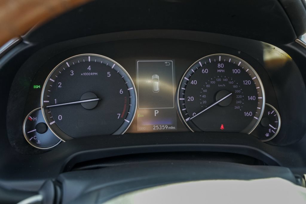 Used 2020 Lexus RX 350L FWD w/ Premium Package image 31