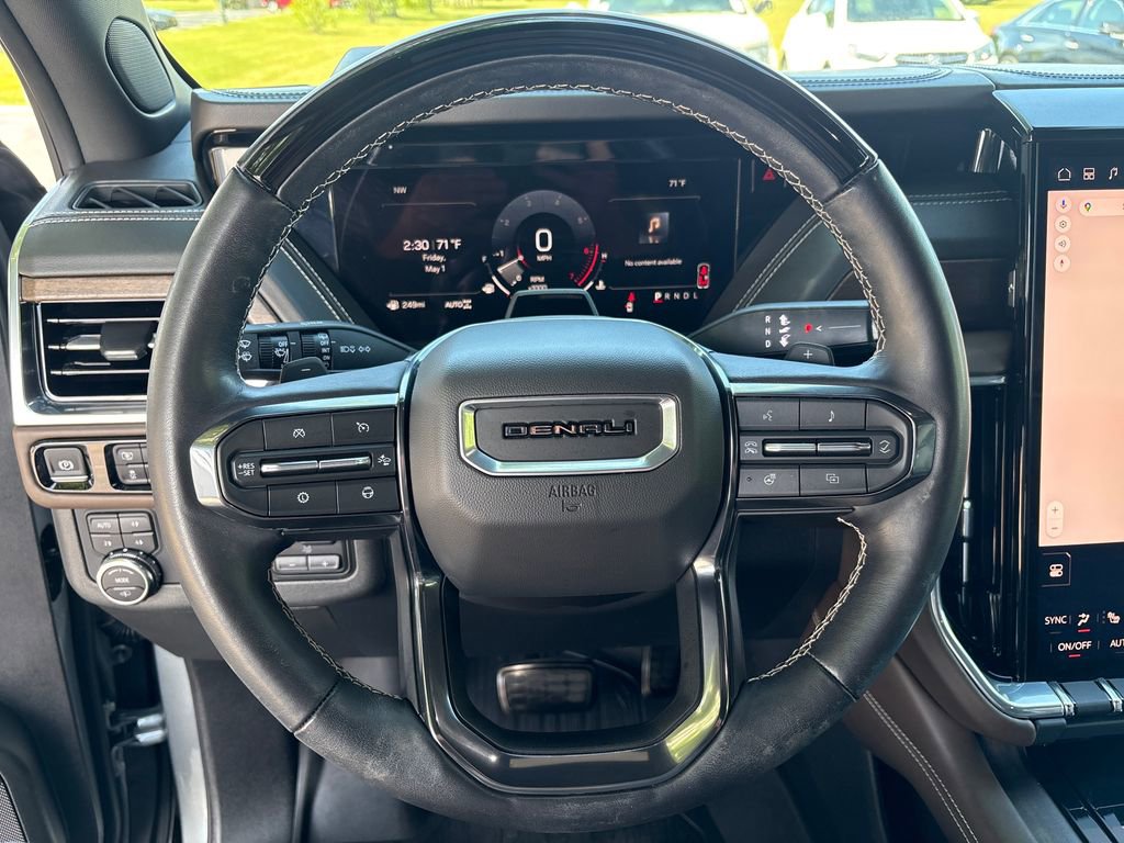 Certified 2025 GMC Yukon XL Denali Ultimate AWD/4WD image 20