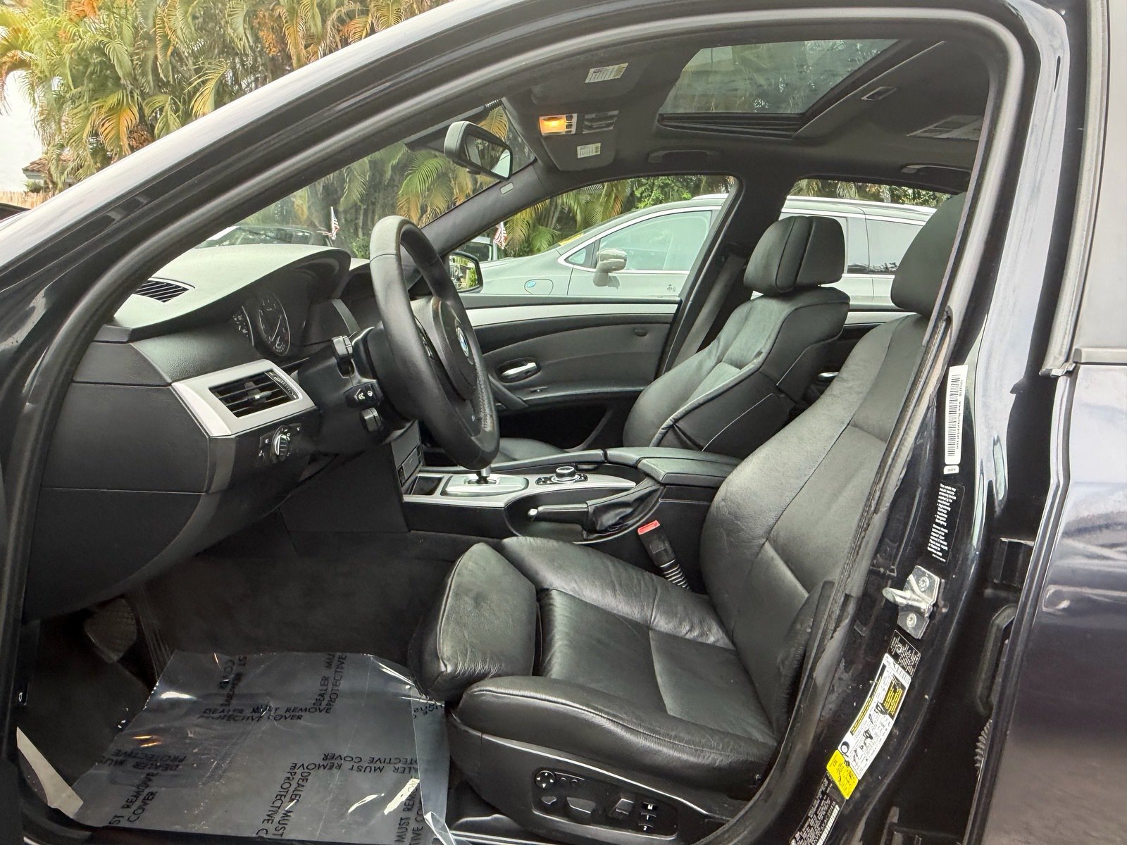 Used 2010 BMW 535i xDrive Sedan AWD/4WD image 8