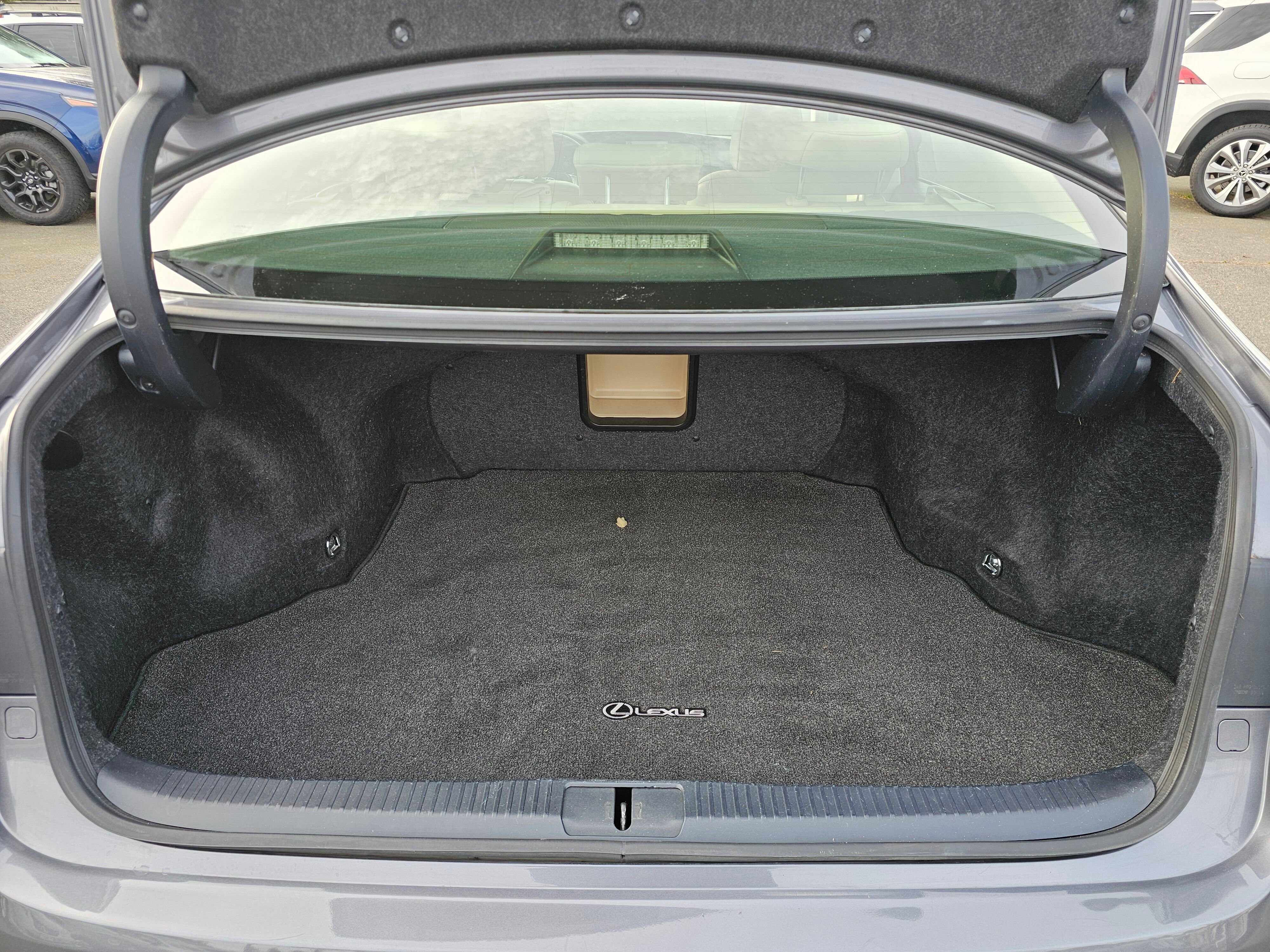 Used 2013 Lexus ES 350 4dr Sdn image 14