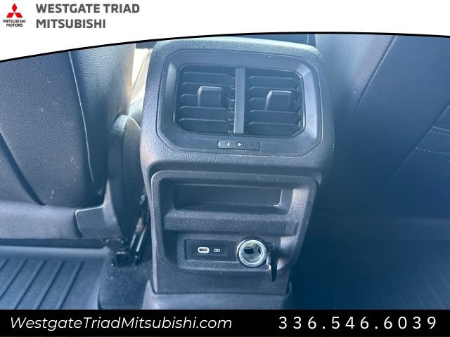Used 2022 Volkswagen Tiguan SE R-Line FWD image 18
