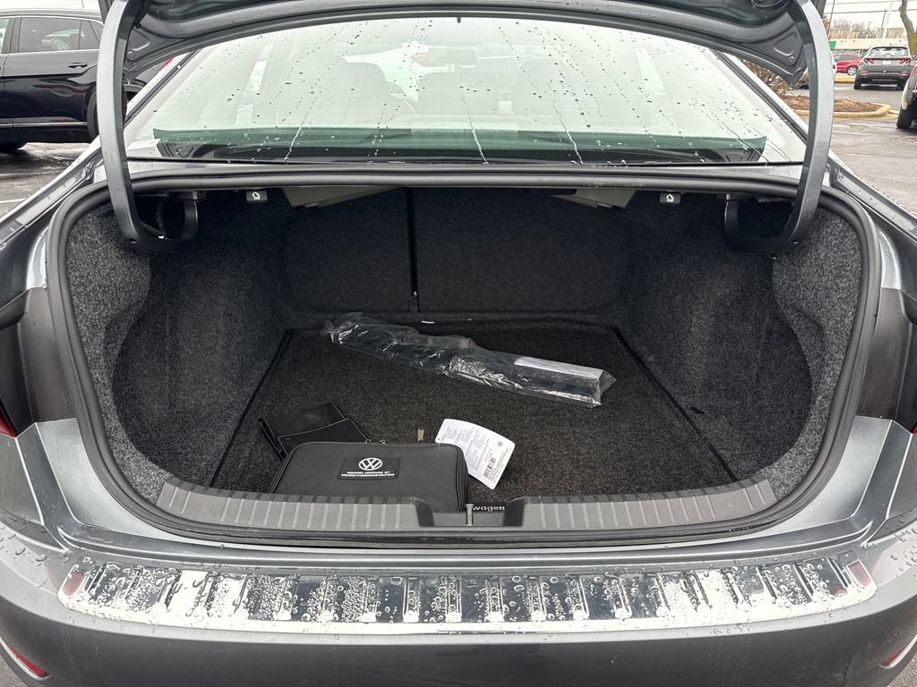 Used 2021 Volkswagen Jetta S image 30