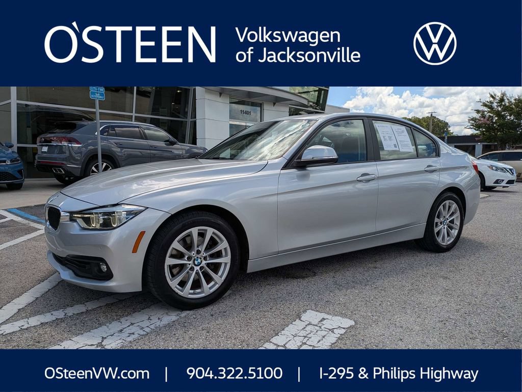 Used 2018 BMW 320i xDrive Sedan