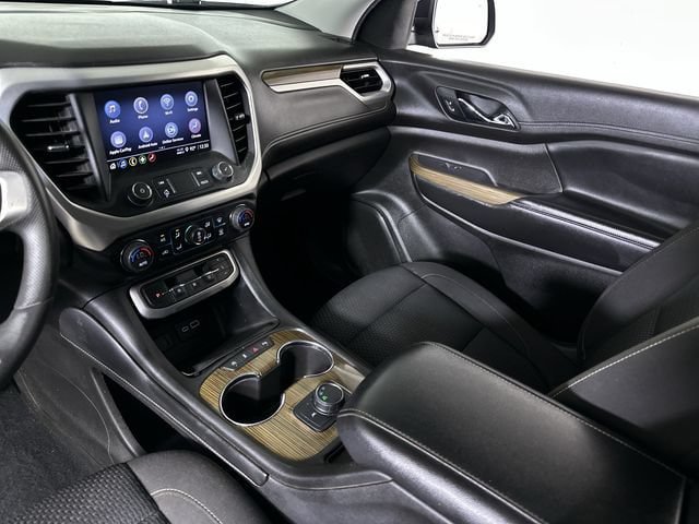 Used 2022 GMC Acadia SLE FWD image 36