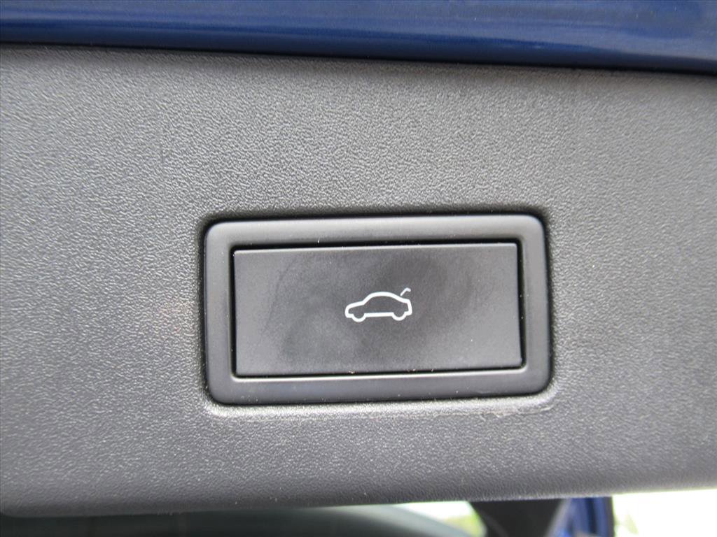 Used 2022 Volkswagen ID.4 Pro S image 30