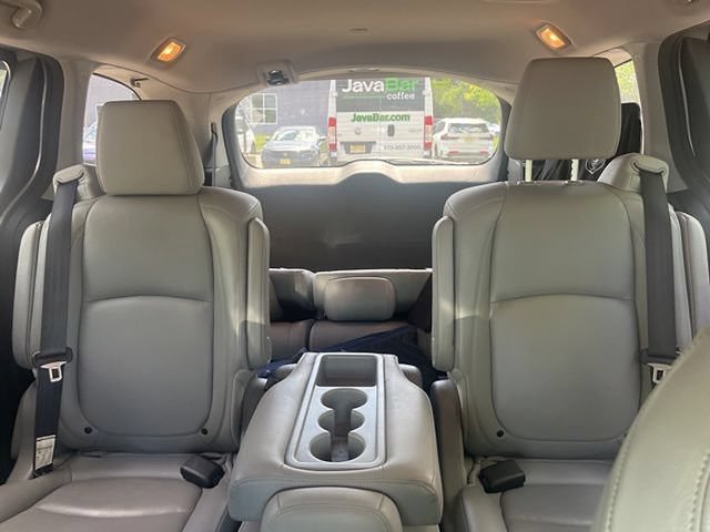 Used 2018 Honda Odyssey EX-L image 12