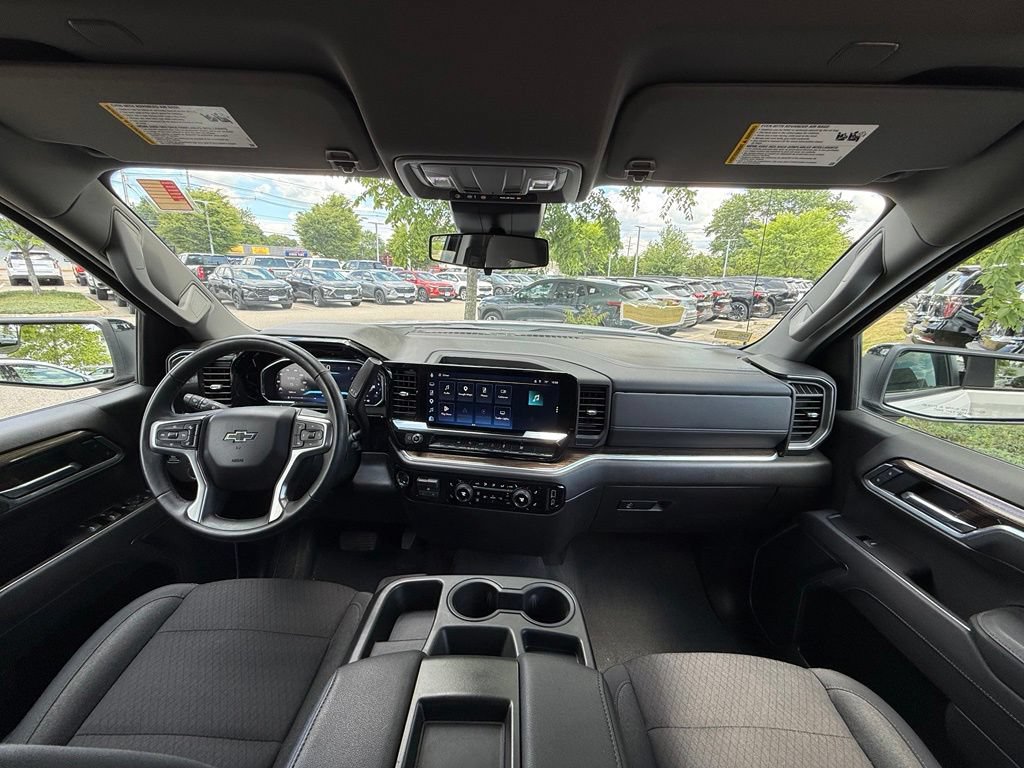 Used 2026 Chevrolet Silverado 1500 RST AWD/4WD image 30