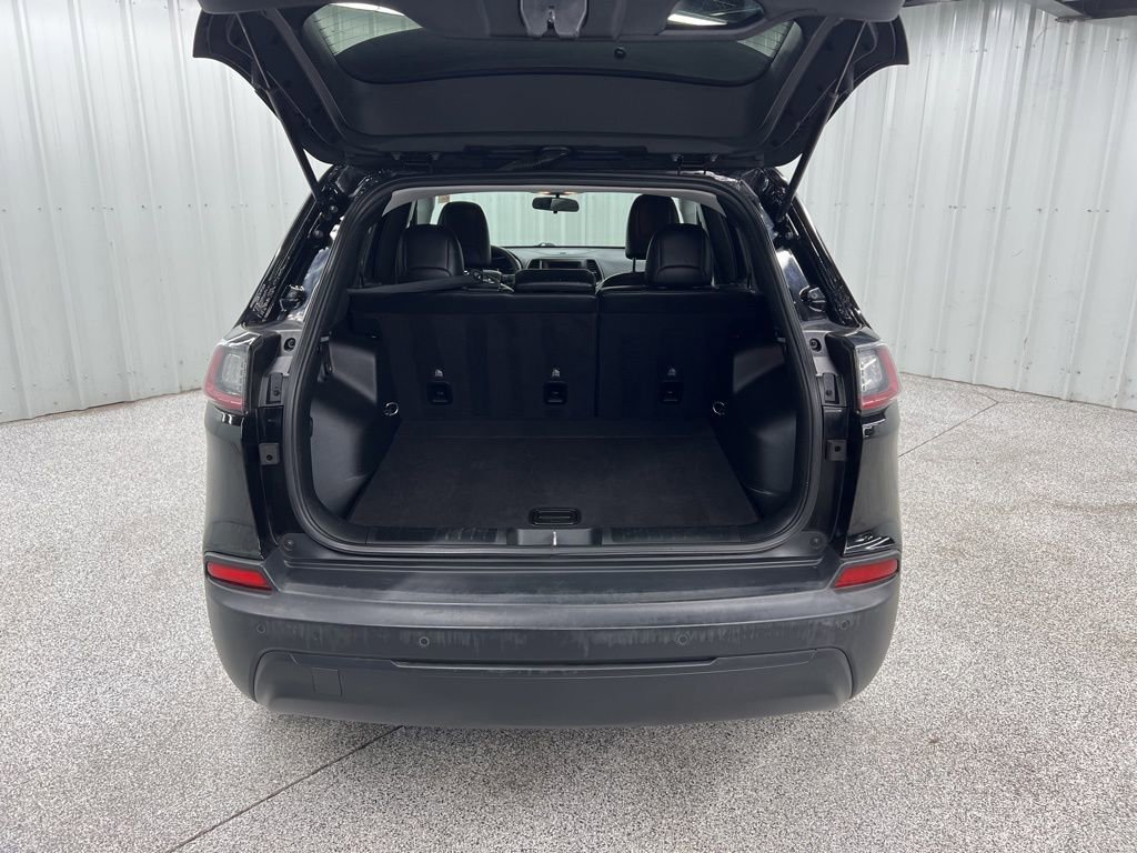 Used 2020 Jeep Cherokee Latitude Plus FWD image 9