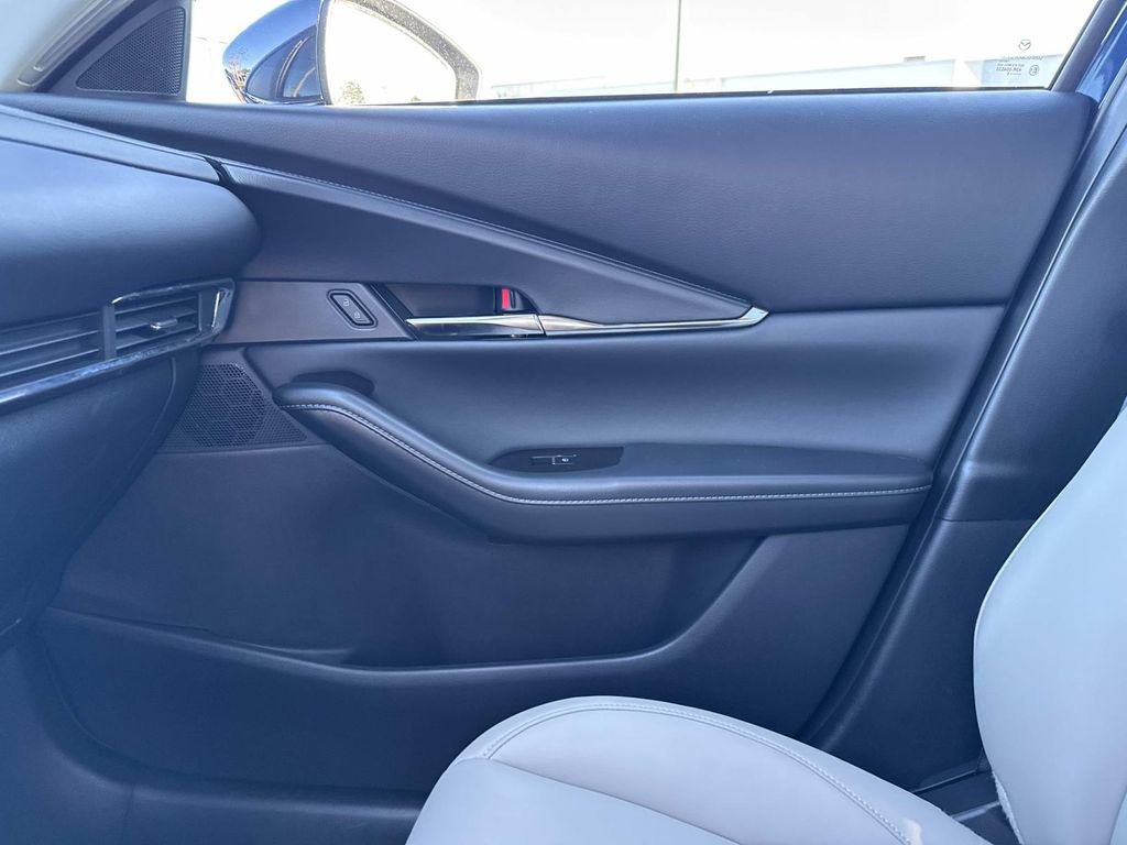 Certified 2025 MAZDA CX-30 AWD 2.5 S w/ Preferred Package image 32