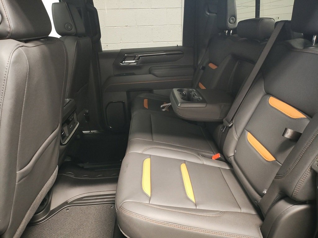 New 2026 GMC Sierra 2500 AT4 w/ Technology Package image 27