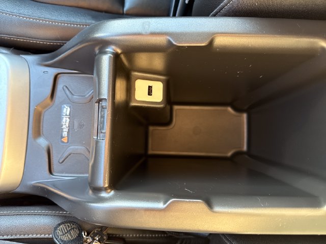 Used 2018 Chevrolet Colorado ZR2 AWD/4WD image 24