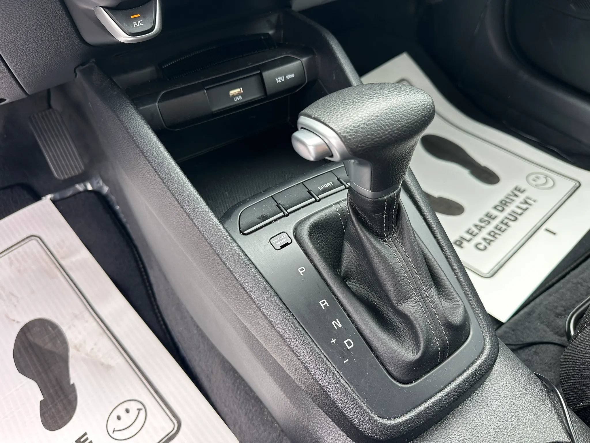 Used 2022 Kia Rio LX FWD image 28