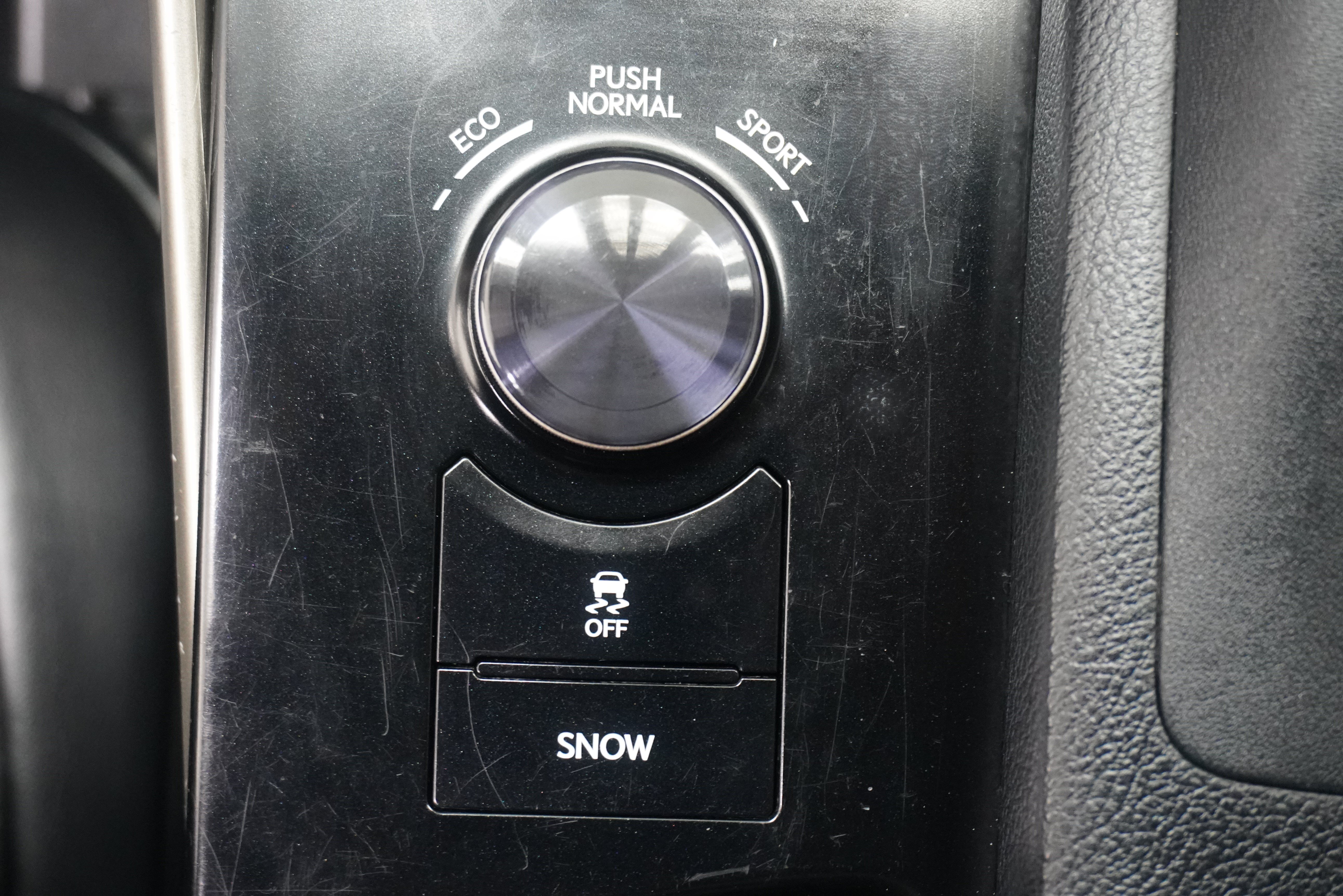 Used 2014 Lexus IS 250 w/ F-Sport Package RWD image 27