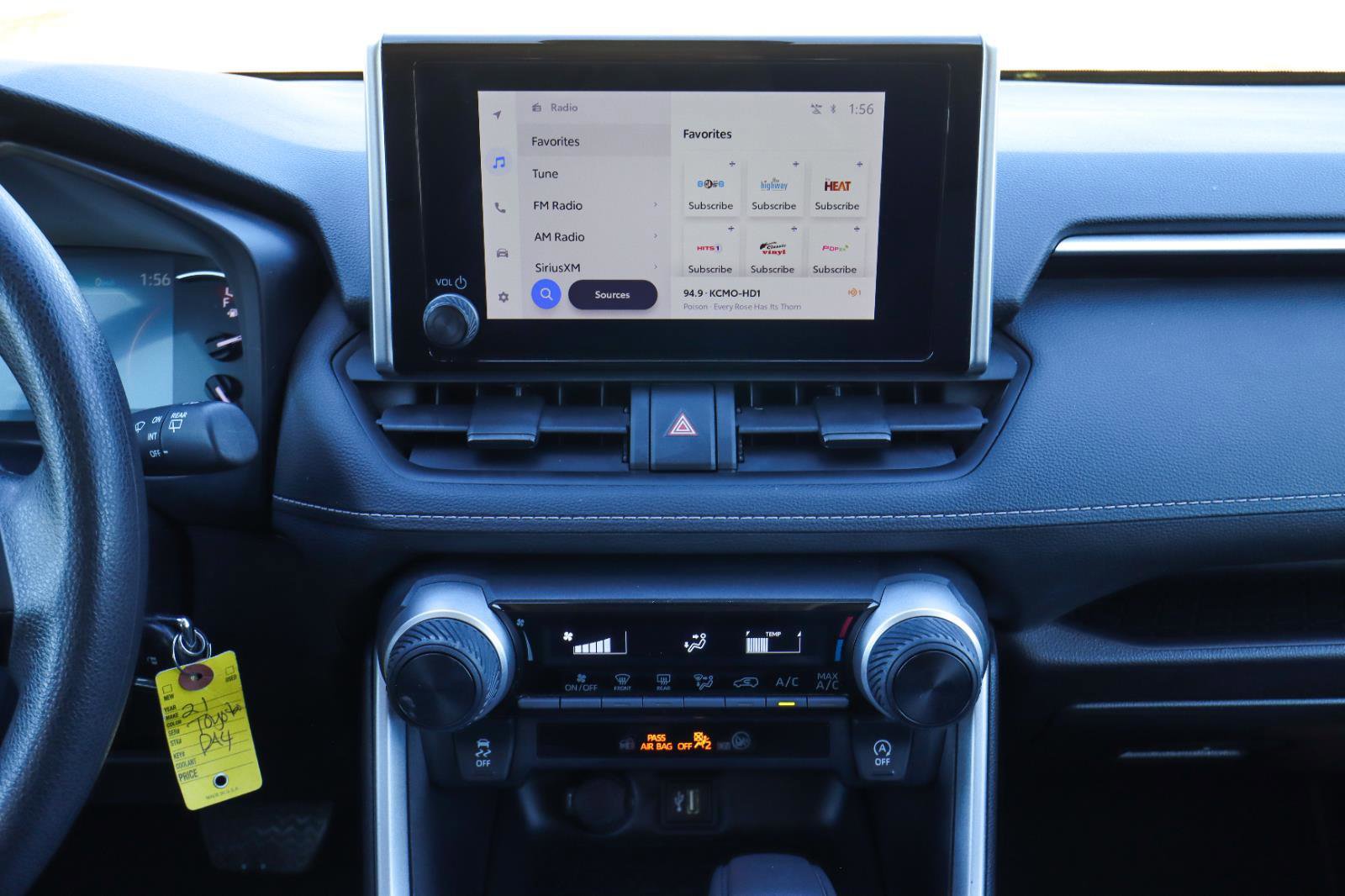 Used 2024 Toyota RAV4 LE image 26