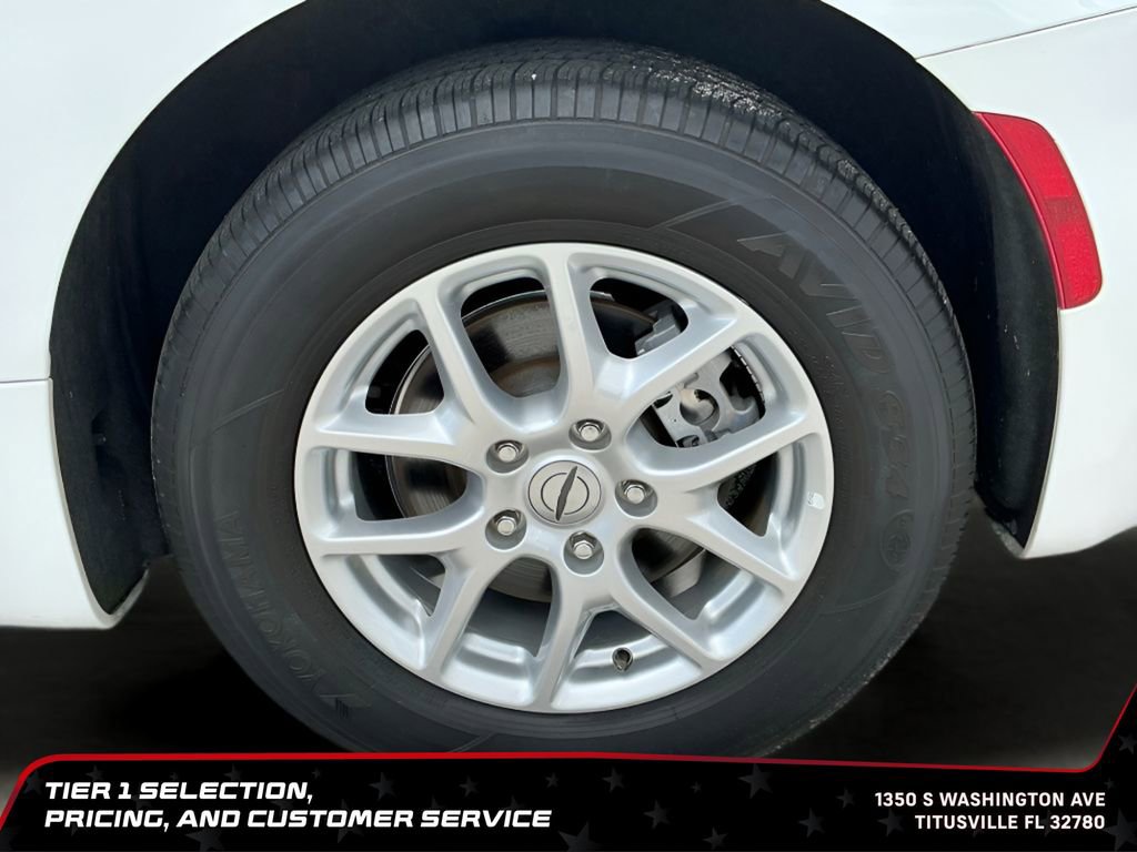 Used 2023 Chrysler Voyager LX FWD image 34