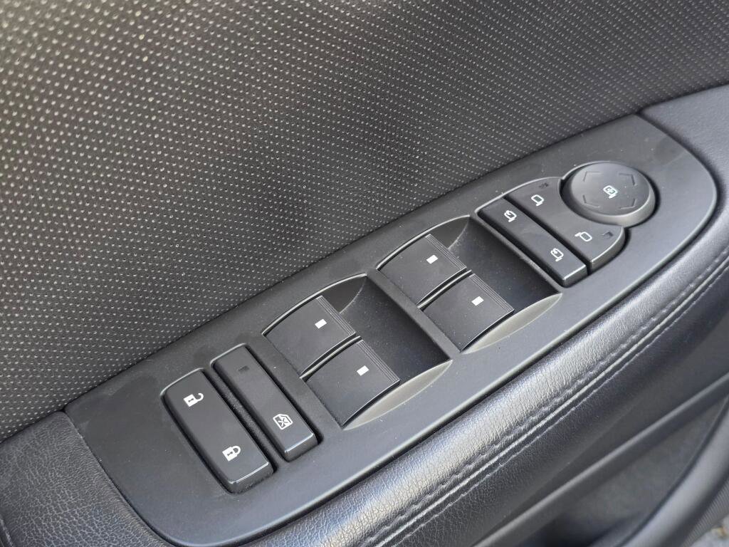 Used 2007 Cadillac DTS Performance image 37