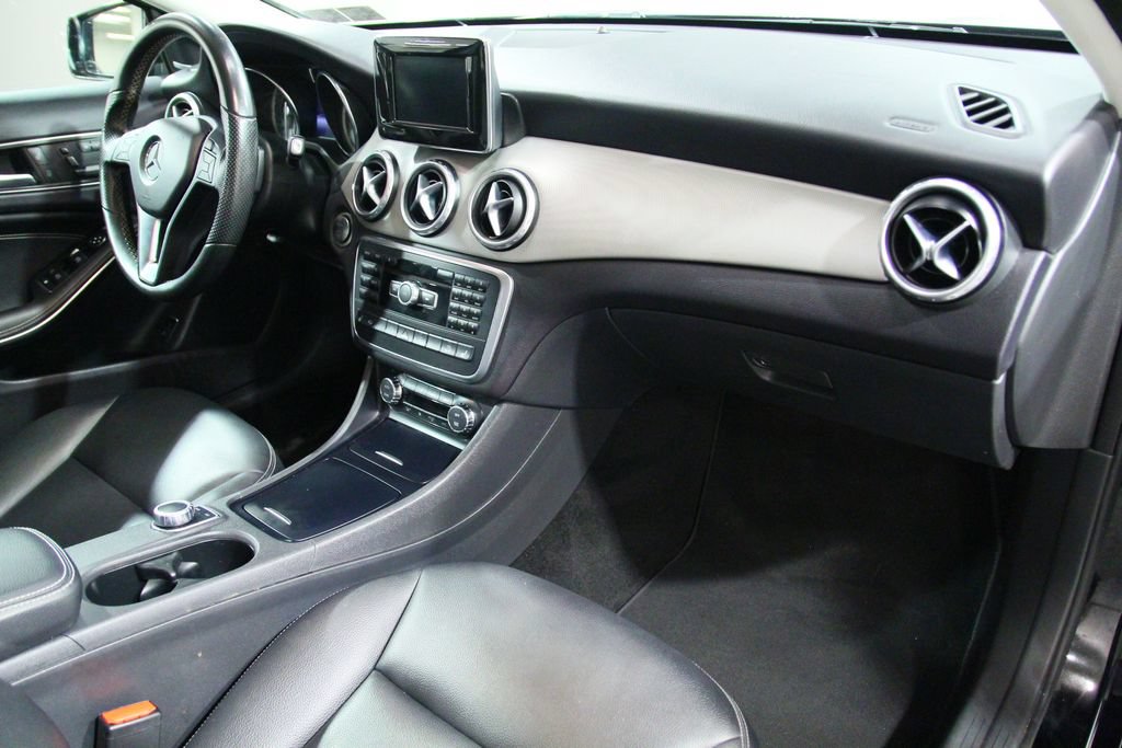 Used 2015 Mercedes-Benz GLA 250 4MATIC image 20