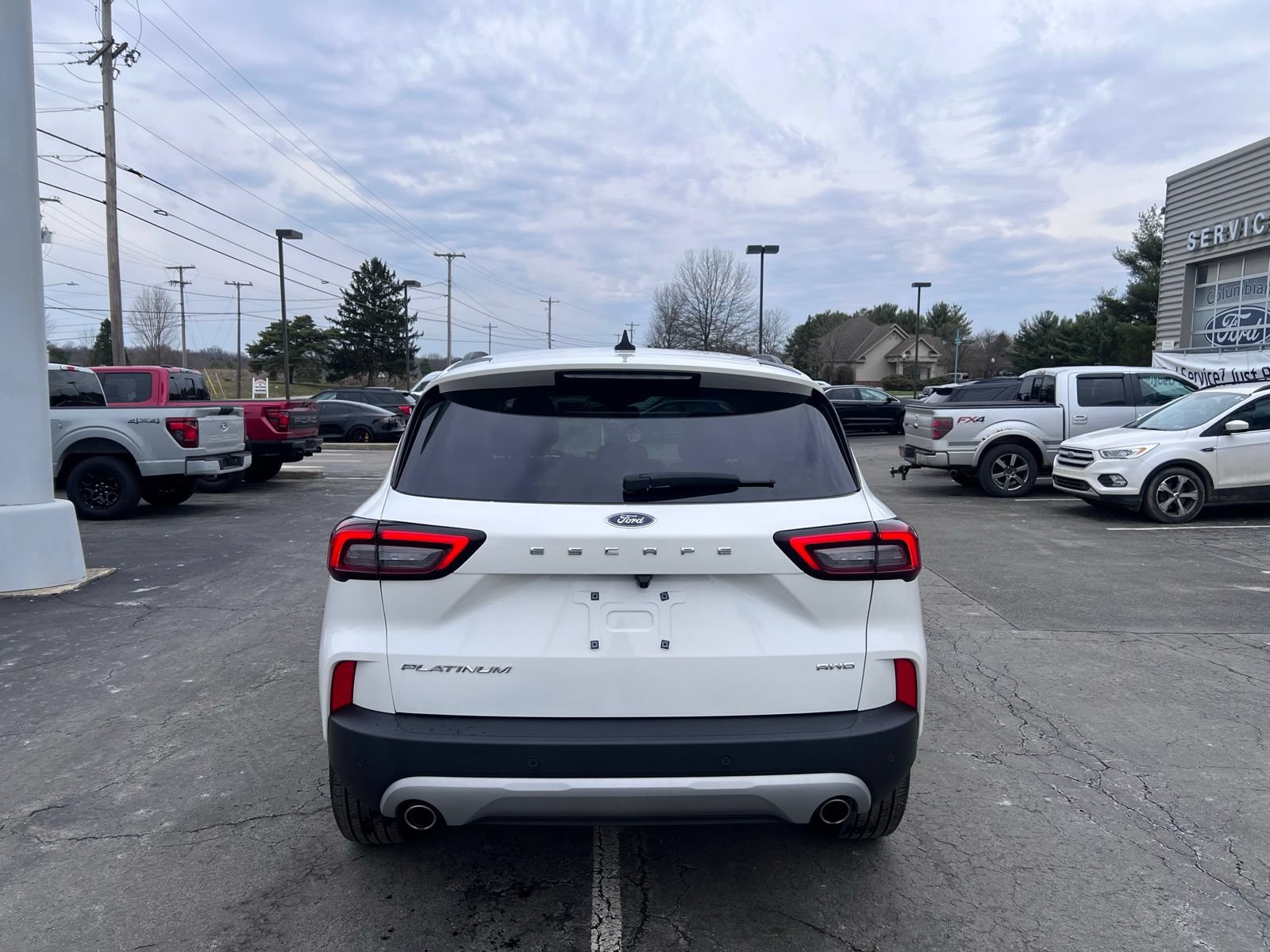 Used 2023 Ford Escape Platinum AWD/4WD image 6