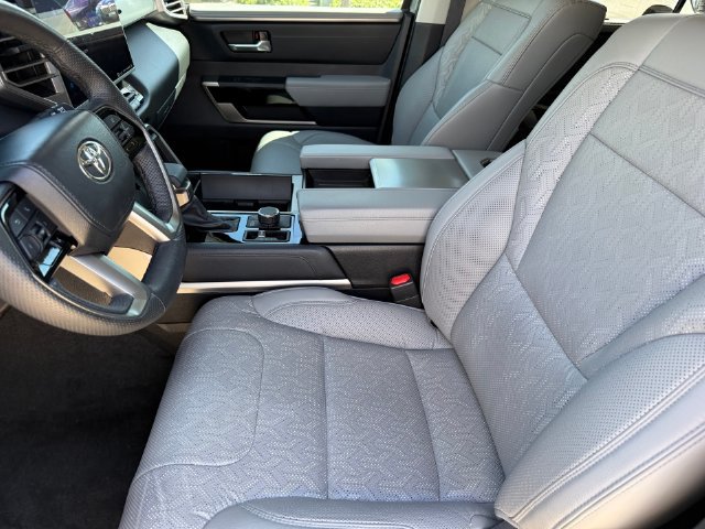 Used 2024 Toyota Sequoia Limited w/ Tow Technology Package AWD/4WD image 10
