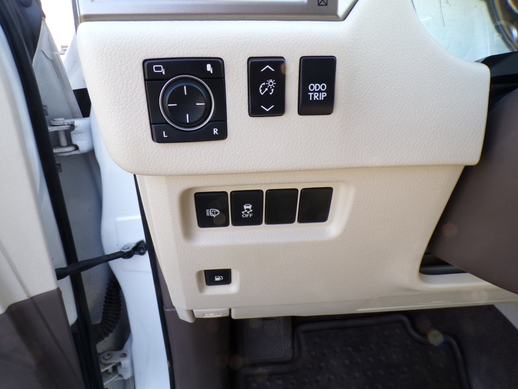 Used 2016 Lexus GX 460 AWD/4WD image 24