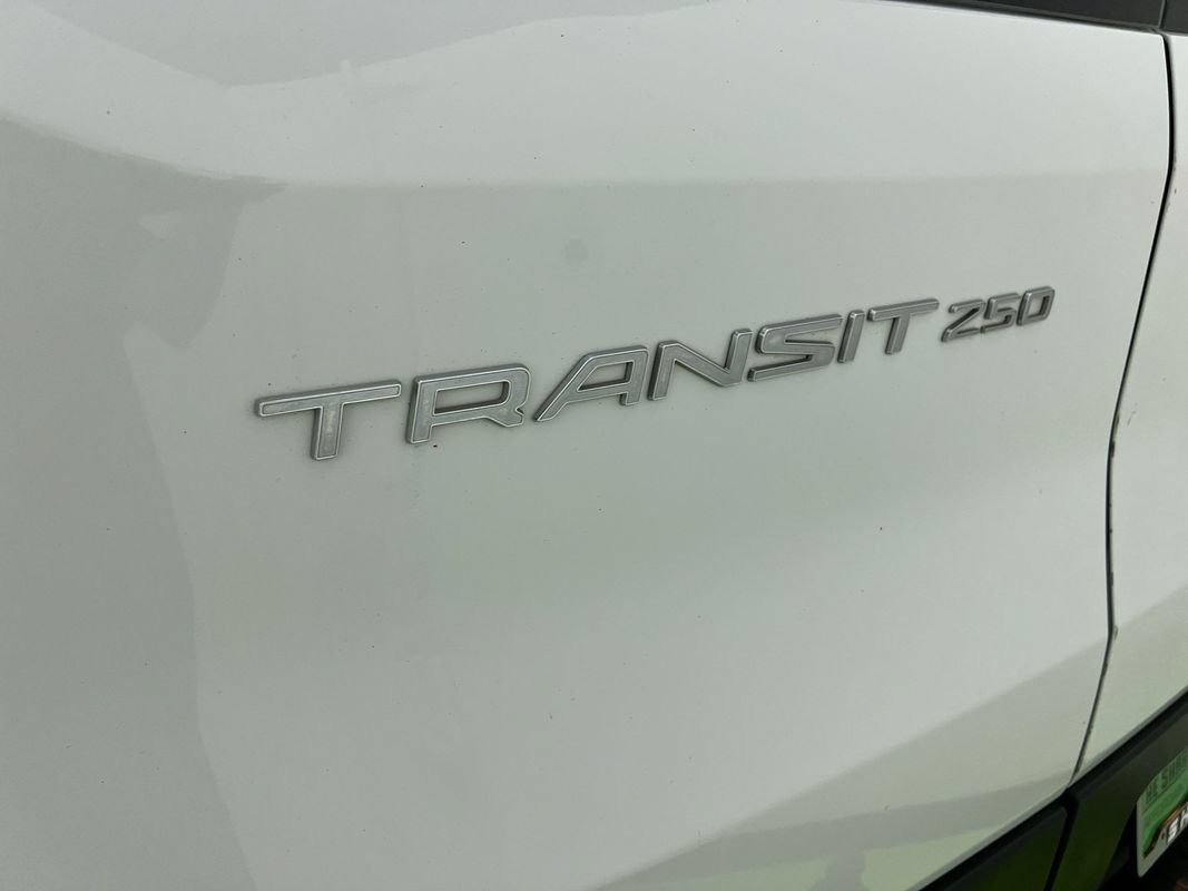 Used 2020 Ford Transit 250 Medium Roof w/ Load Area Protection Package RWD image 11