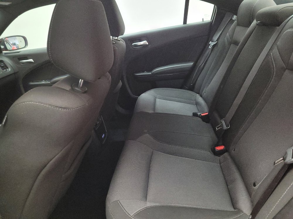 Used 2022 Dodge Charger SXT w/ Blacktop Package image 18
