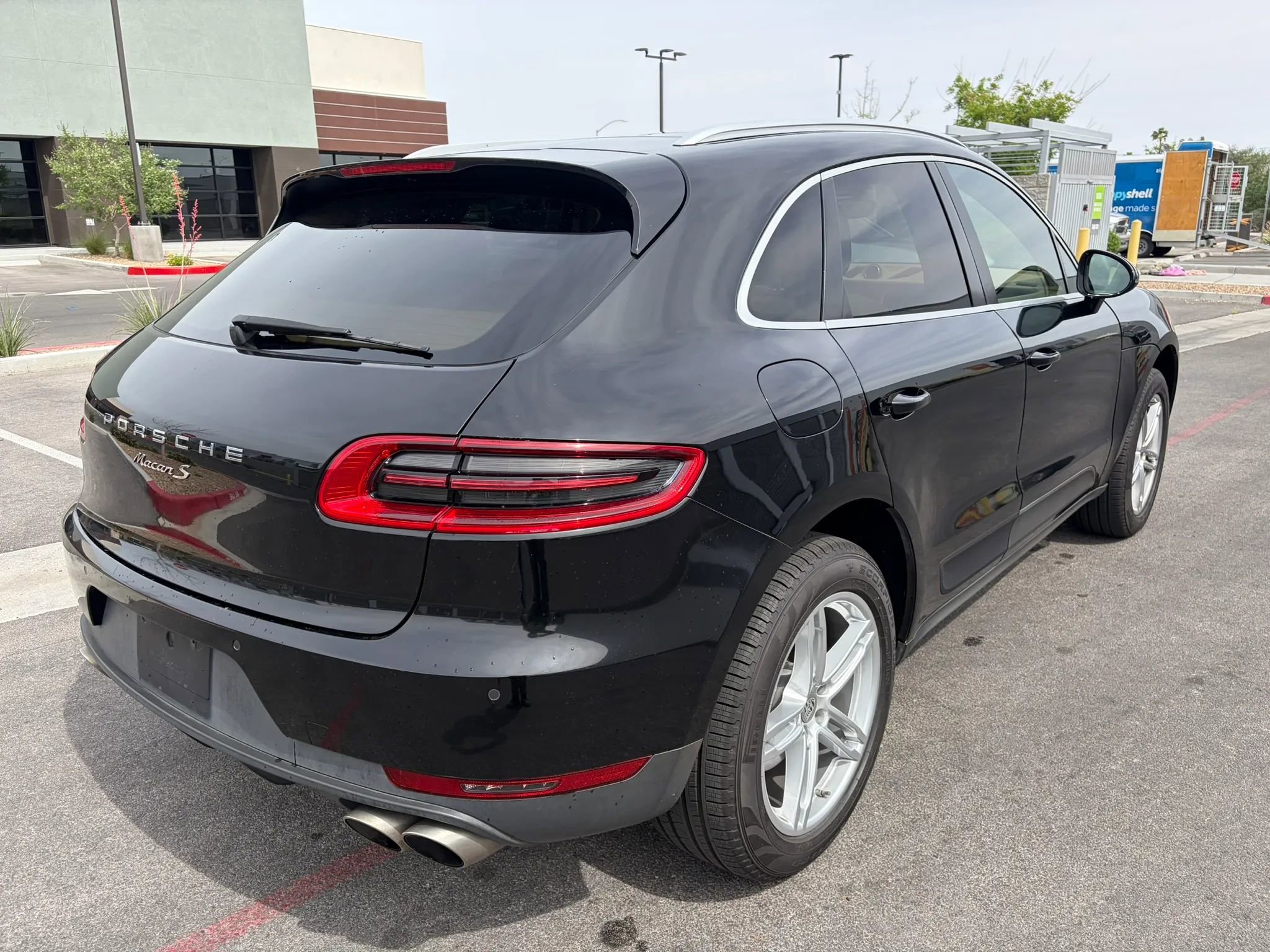 Used 2015 Porsche Macan S w/ Premium Package Plus AWD/4WD image 5