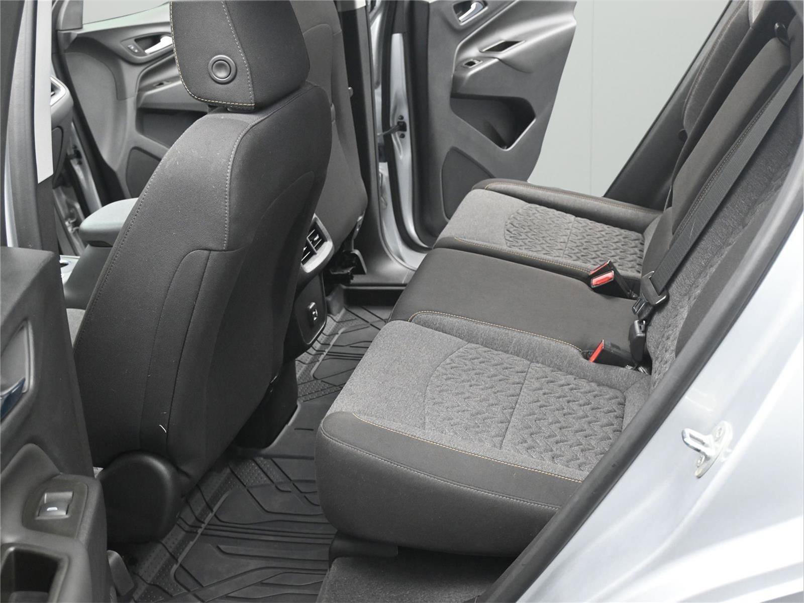 Used 2022 Chevrolet Equinox LT image 6