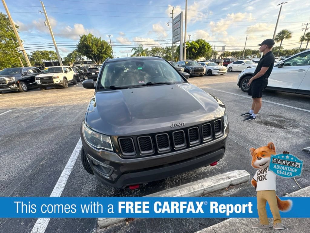 Used 2021 Jeep Compass Trailhawk AWD/4WD image 3
