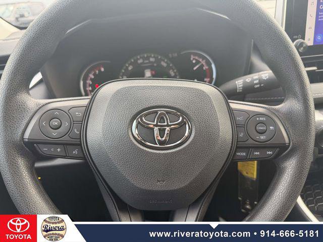 Certified 2025 Toyota RAV4 LE AWD/4WD image 21
