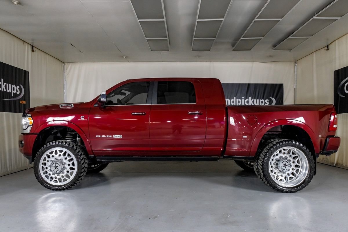 Used 2022 RAM 3500 Limited image 11