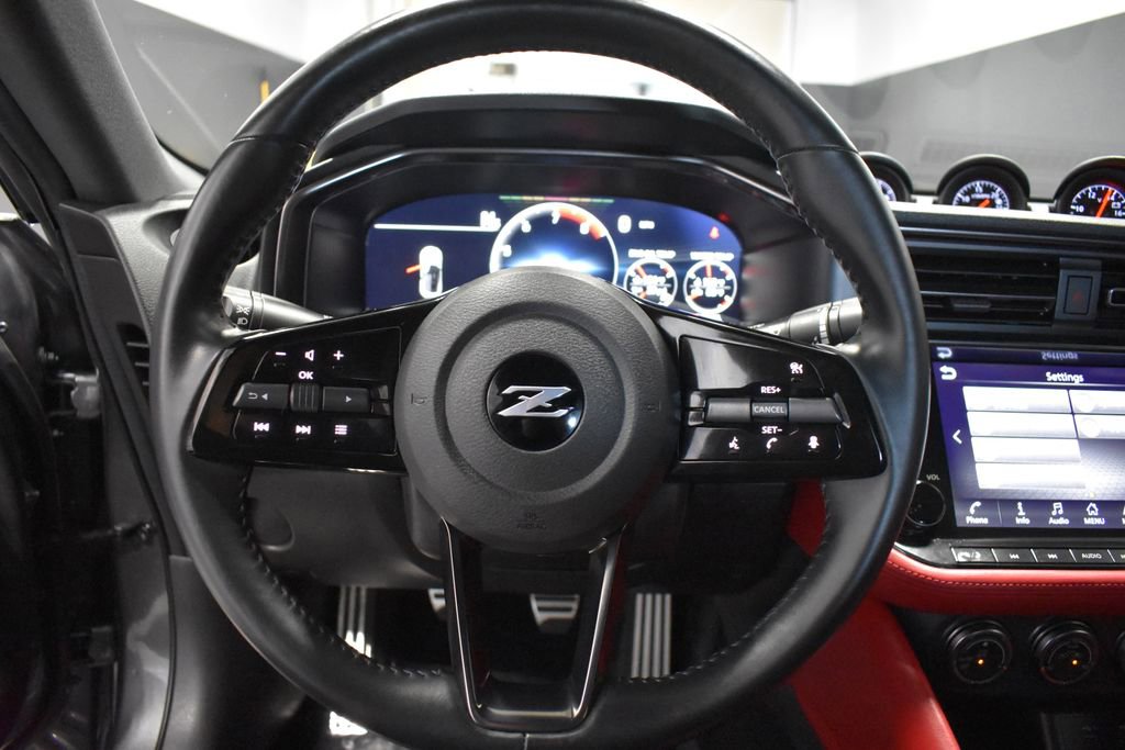 Certified 2024 Nissan Z Performance w/ Floor Mat Package image 28