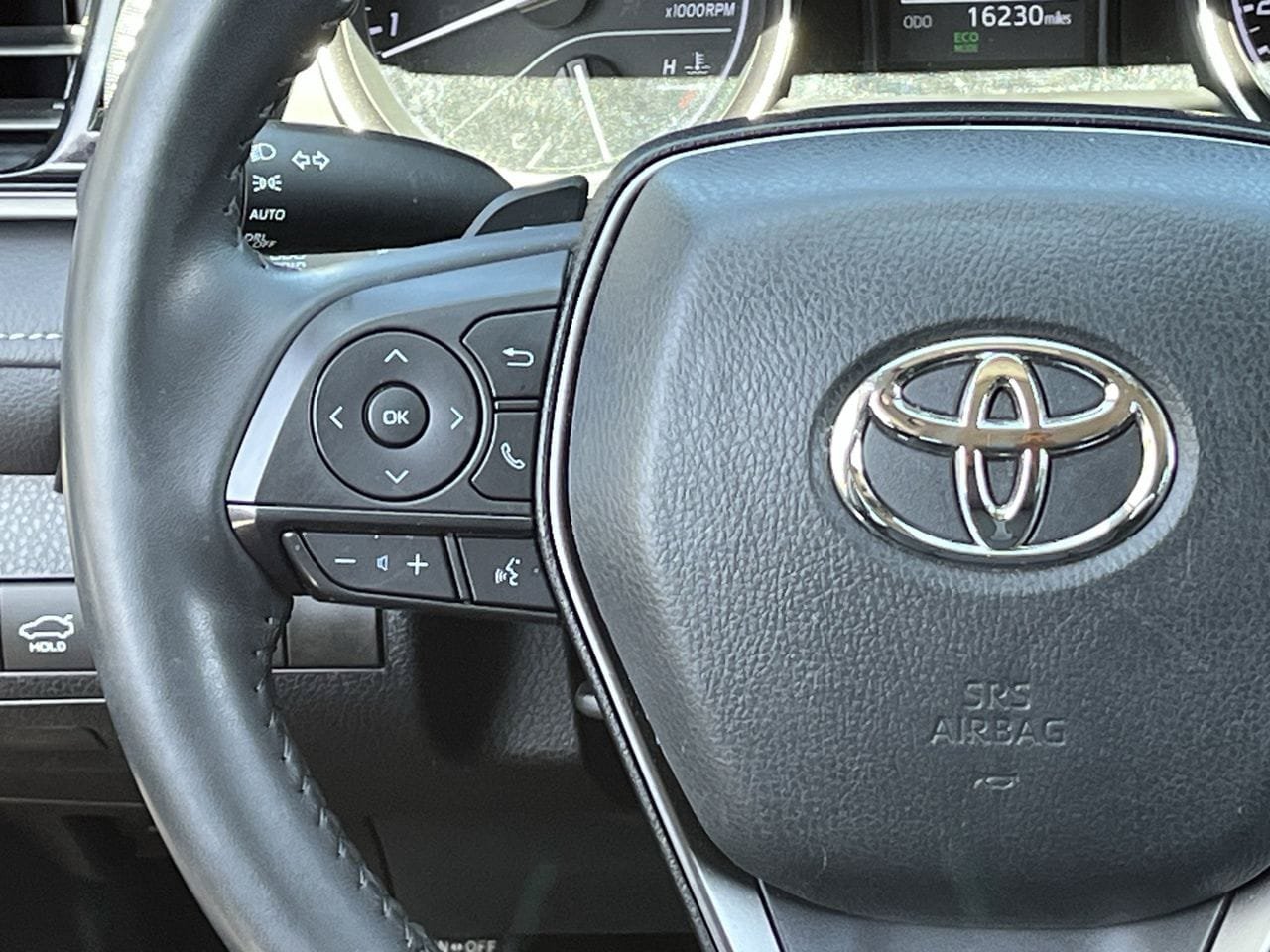 Used 2024 Toyota Camry SE FWD image 12
