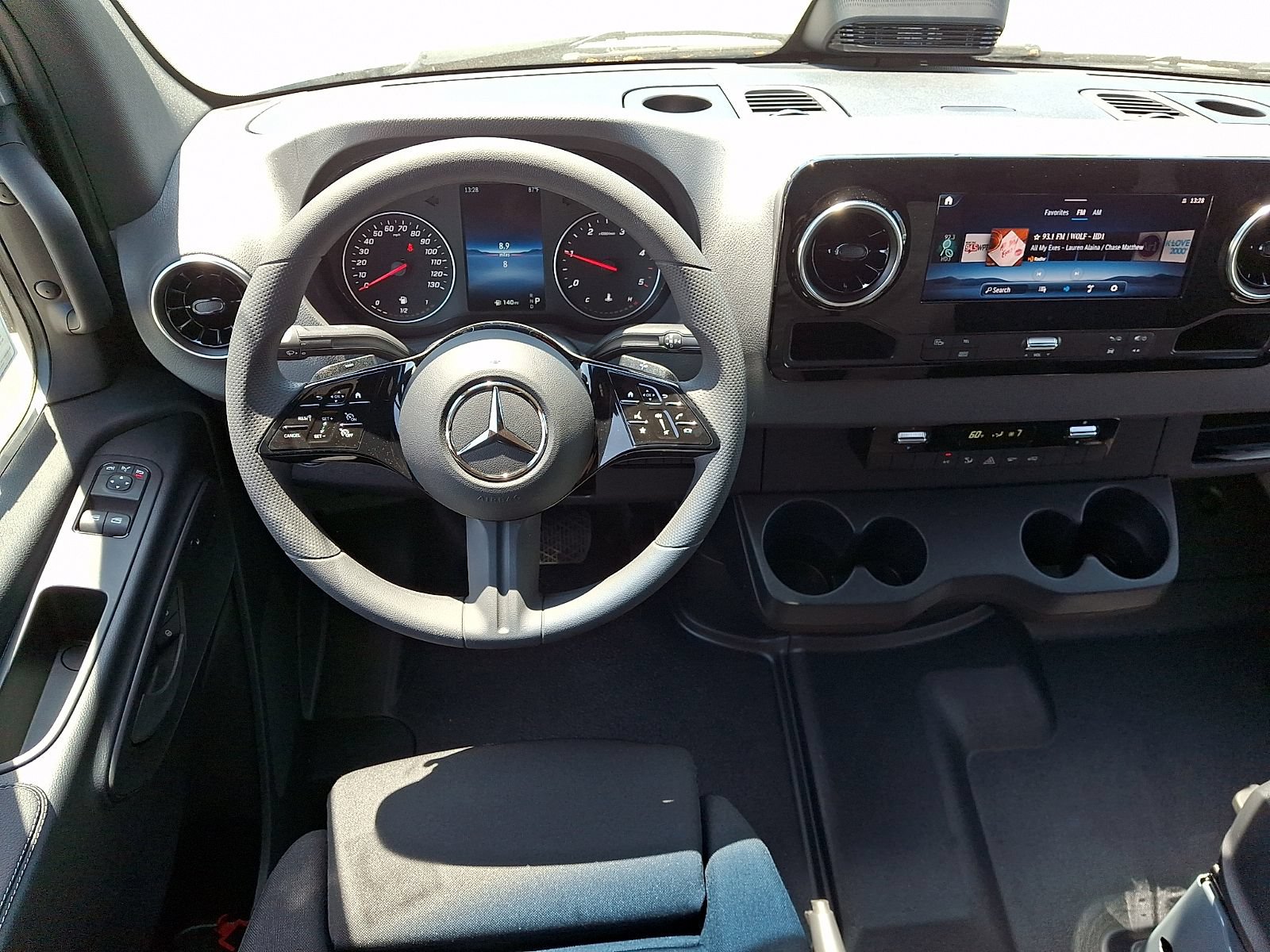 New 2026 Mercedes-Benz Sprinter 2500 image 10