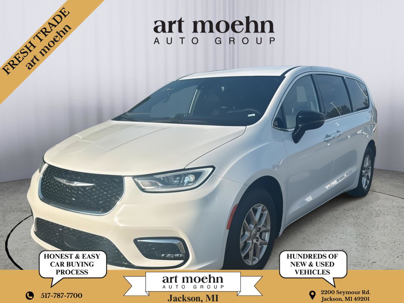 Used 2025 Chrysler Pacifica Select FWD video 1
