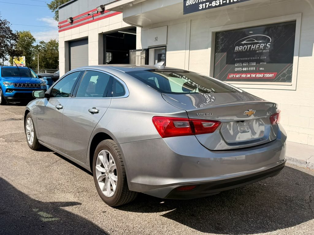 Used 2025 Chevrolet Malibu LT FWD image 16