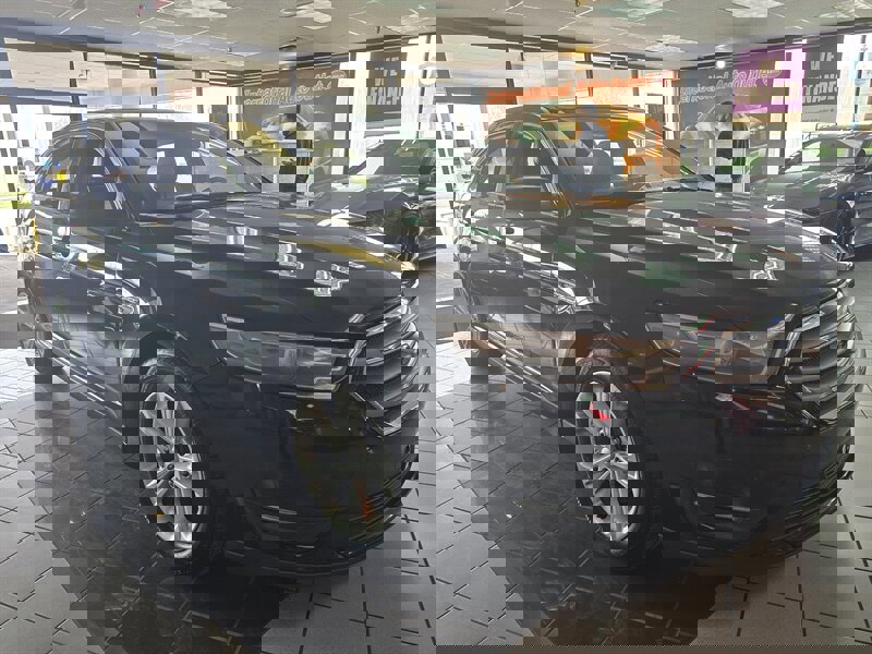 Used 2013 Ford Taurus SEL image 3