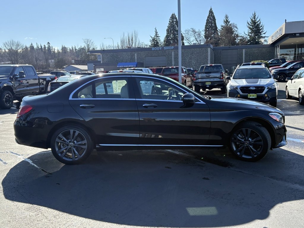 Used 2021 Mercedes-Benz C 300 4MATIC Sedan image 4