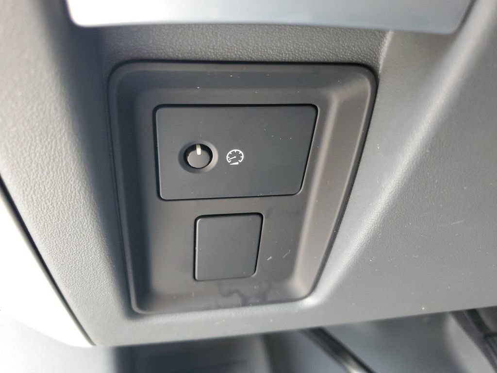 Used 2022 Land Rover Defender 110 X-Dynamic SE AWD/4WD image 16