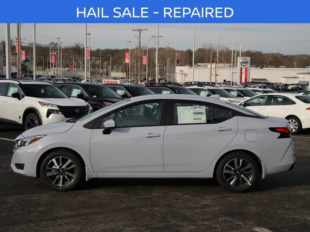 New 2025 Nissan Versa SV w/ Trunk Package FWD image 2