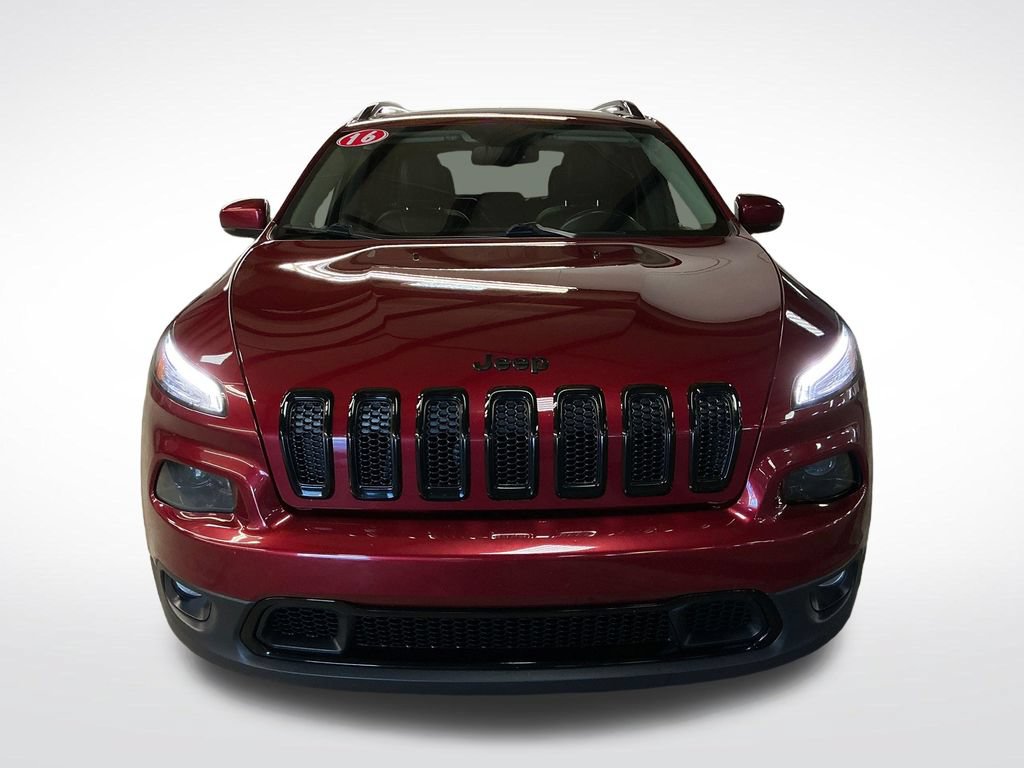 Used 2016 Jeep Cherokee High Altitude AWD/4WD image 9