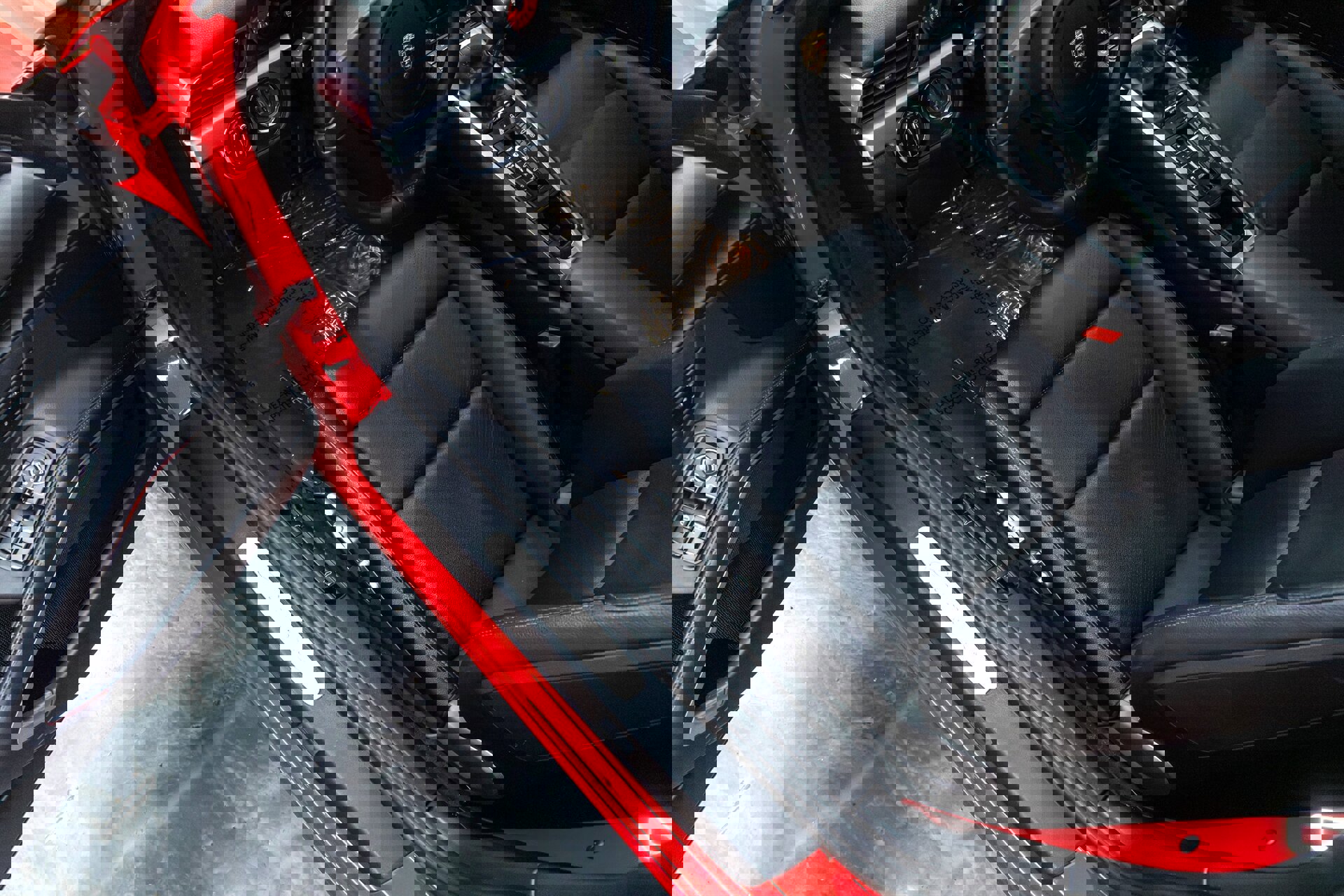 Used 2015 Porsche 911 Carrera image 43