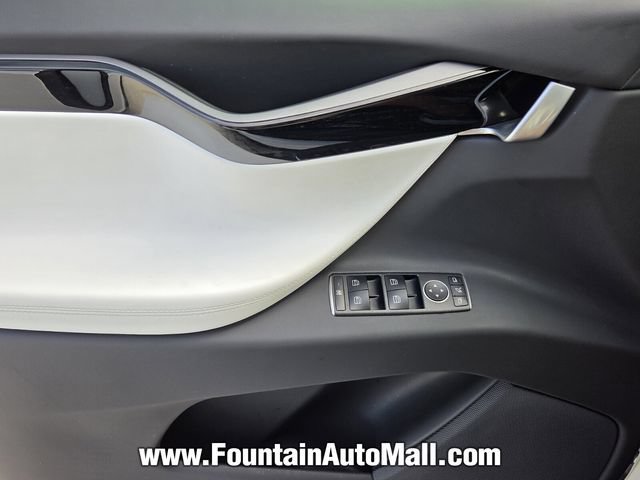 Used 2019 Tesla Model X Long Range AWD/4WD image 19
