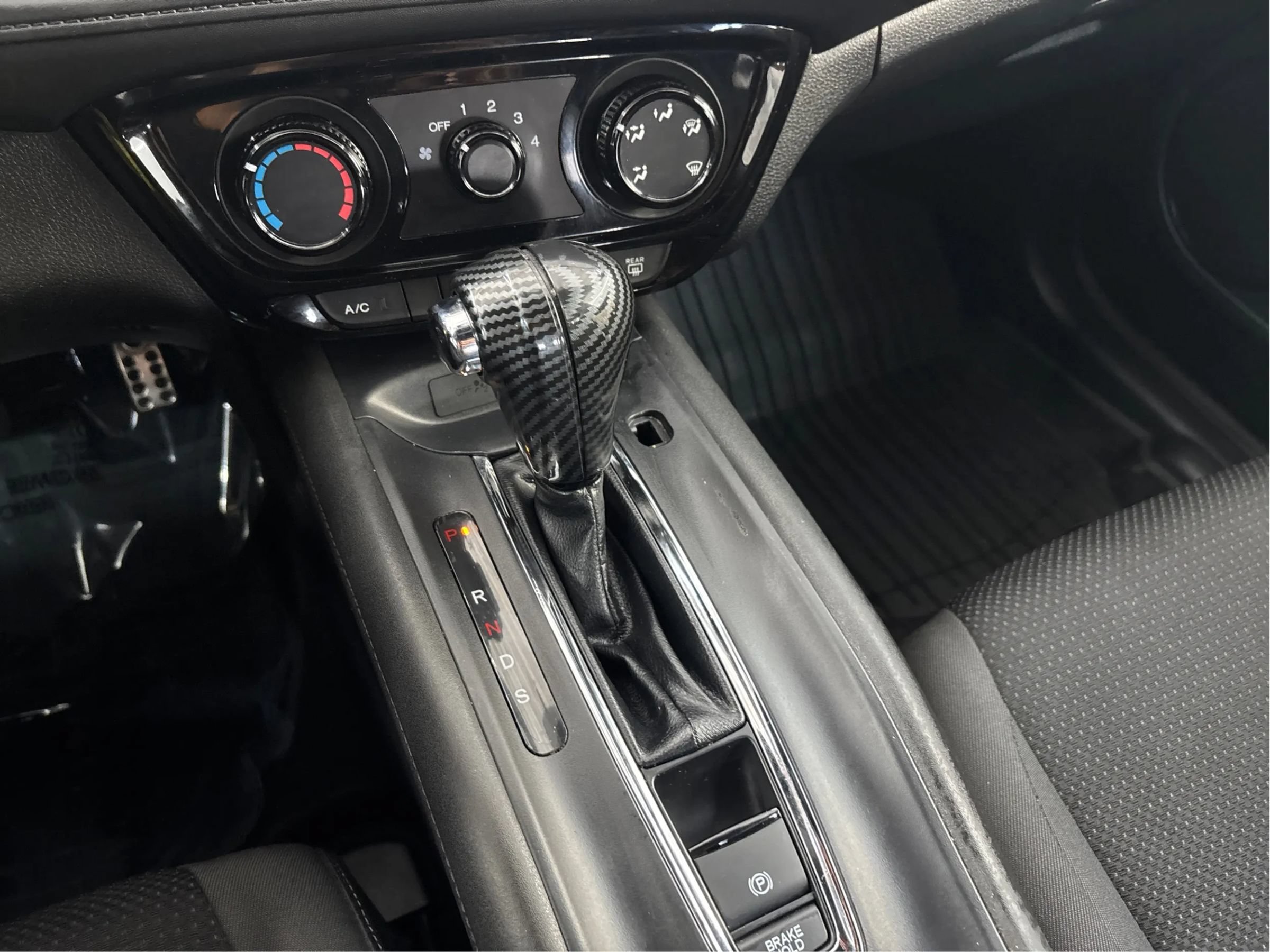 Used 2022 Honda HR-V Sport image 42