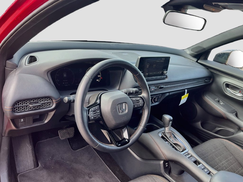 Used 2025 Honda HR-V Sport image 9