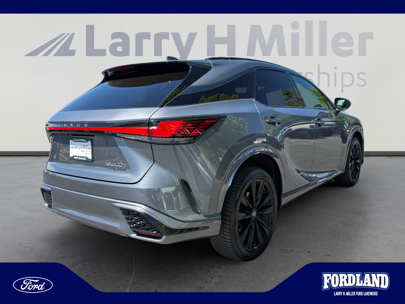 Used 2023 Lexus RX 500h F Sport w/ Accessory Package (Z1) AWD/4WD image 5