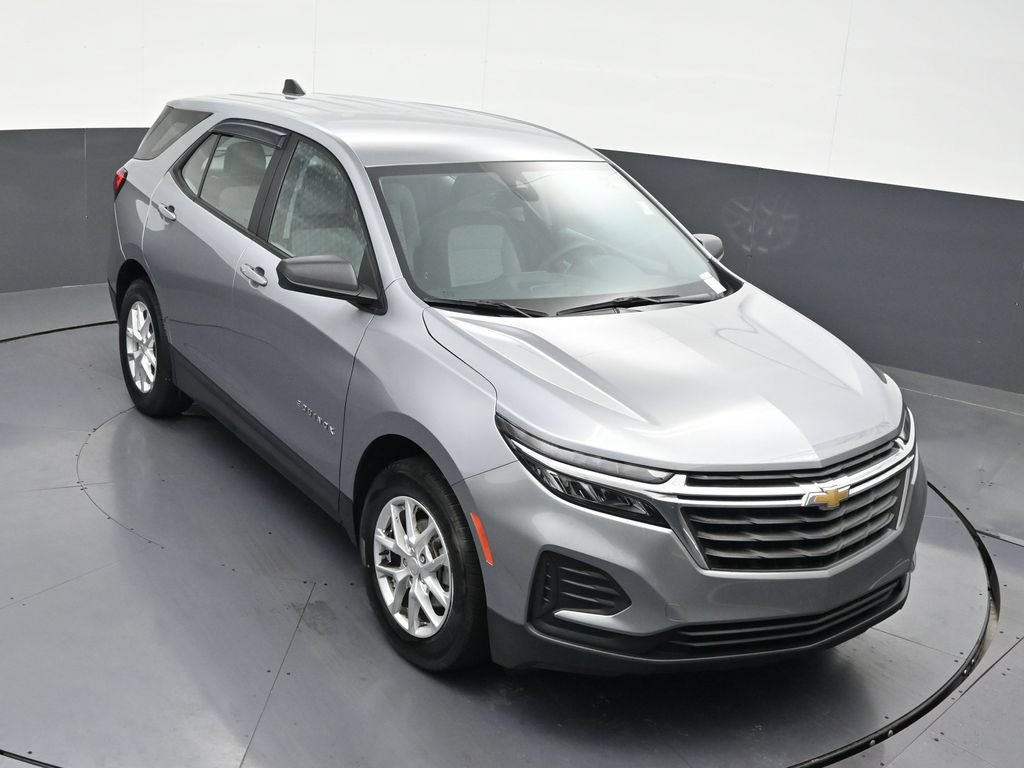 Used 2024 Chevrolet Equinox LS FWD image 21