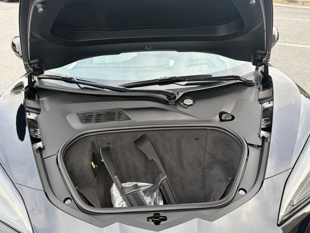 Used 2021 Chevrolet Corvette Stingray Premium Conv w/ Z51 Performance Package RWD image 13