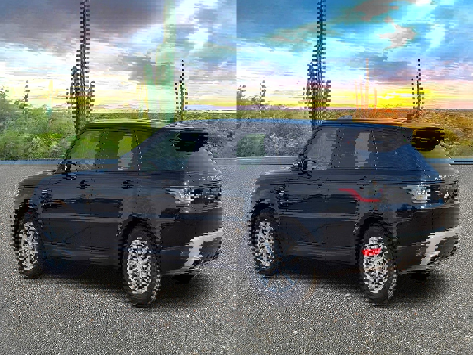 Used 2020 Land Rover Range Rover Sport SE image 4